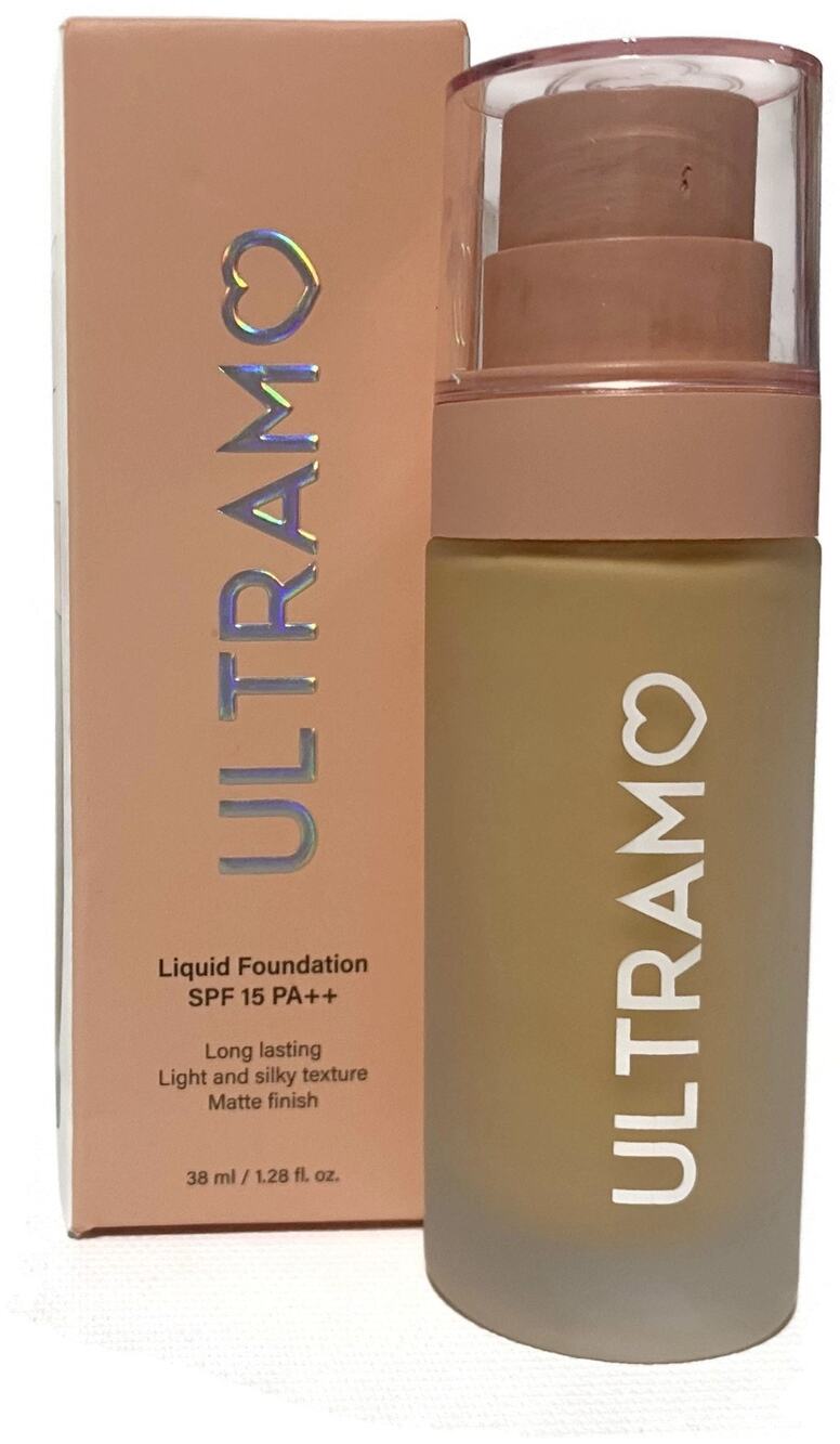 Ultramo Matte Liquid Foundation Golden Medium SPF15 PA++ High Coverage 40ml